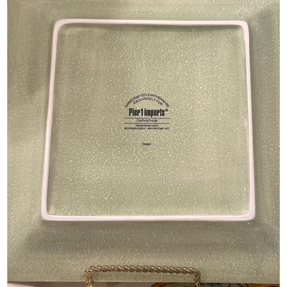 Pier 1 Imports Carynthum Floral Square Dinner Plates Plate‎ 10.5 Inch Set of 2